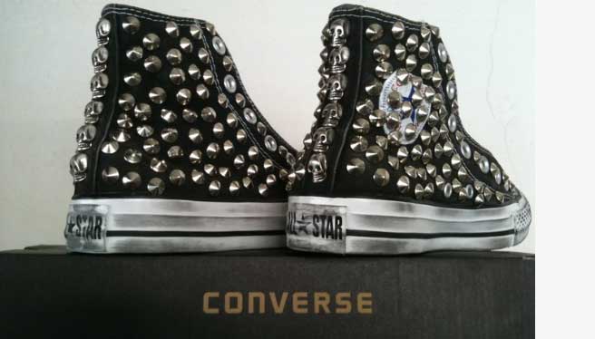 converse all star nere con borchie